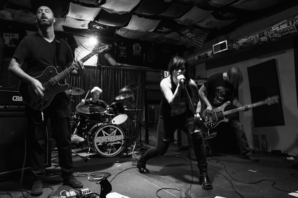 HorehoundBandTrevorRichardsPhotoOfMusicAndMind